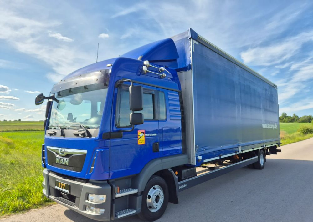 MAN TGL 12.250 2019 BURTO FIRANA + winda 8.4m z Niemiec / TOP STAN / OKAZJA / firanka / automat / - 侧帘卡车:图2 MAN TGL 12.250 2019 BURTO FIRANA + winda 8.4m z Niemiec / TOP STAN / OKAZJA / firanka / automat / - 侧帘卡车:图2