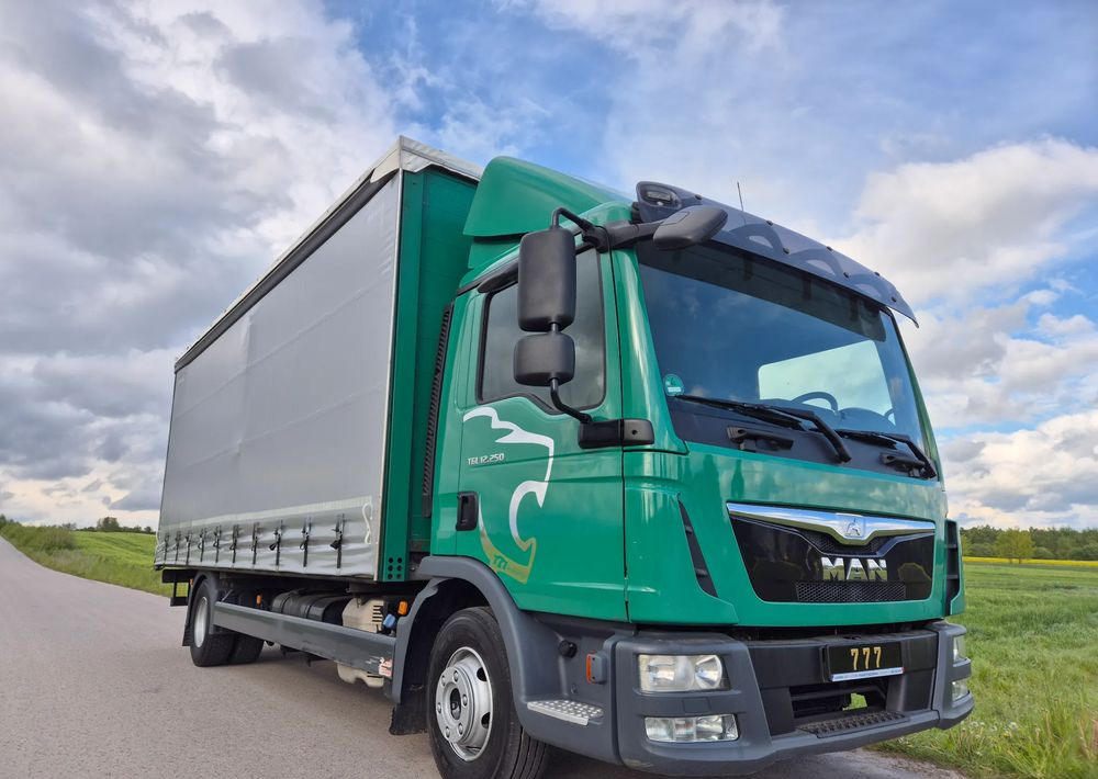 MAN TGL 12.250 6.2m AUTOMAT KLIMA z Niemiec ESP nowe opony EURO 6 / 4.75 rozstaw / zawiesie na wózek widłowy / TOP STAN / okazja nauka jazdy MOŻLIWOŚĆ DOSTOSOWANIA 12t - 侧帘卡车:图1 MAN TGL 12.250 6.2m AUTOMAT KLIMA z Niemiec ESP nowe opony EURO 6 / 4.75 rozstaw / zawiesie na wózek widłowy / TOP STAN / okazja nauka jazdy MOŻLIWOŚĆ DOSTOSOWANIA 12t - 侧帘卡车:图1