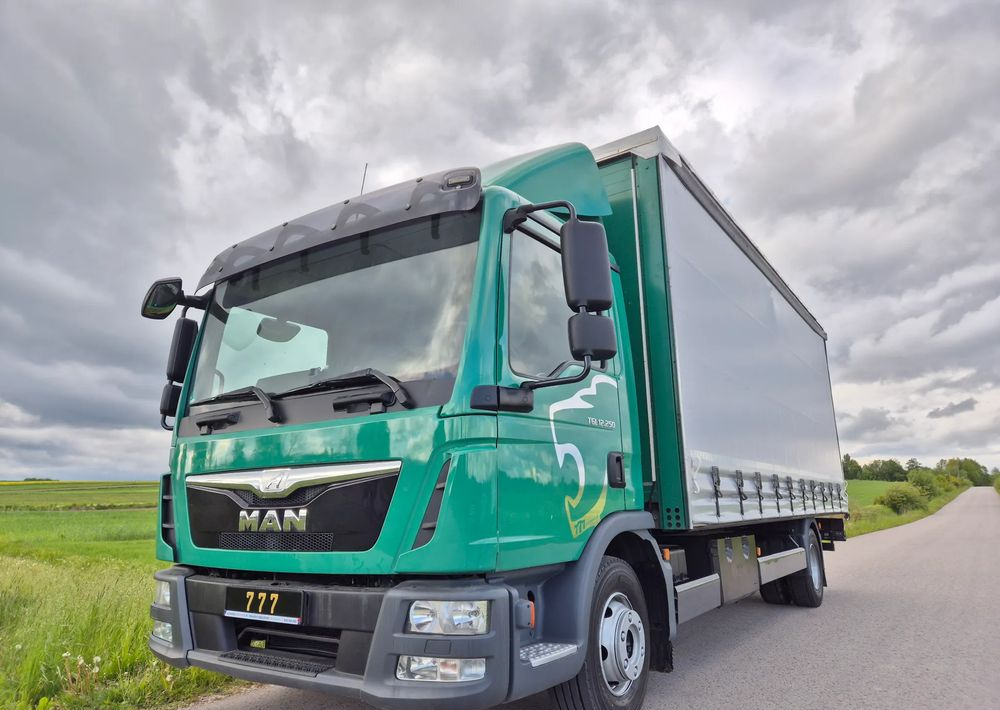 MAN TGL 12.250 6.2m AUTOMAT KLIMA z Niemiec ESP nowe opony EURO 6 / 4.75 rozstaw / zawiesie na wózek widłowy / TOP STAN / okazja nauka jazdy MOŻLIWOŚĆ DOSTOSOWANIA 12t - 侧帘卡车:图2 MAN TGL 12.250 6.2m AUTOMAT KLIMA z Niemiec ESP nowe opony EURO 6 / 4.75 rozstaw / zawiesie na wózek widłowy / TOP STAN / okazja nauka jazdy MOŻLIWOŚĆ DOSTOSOWANIA 12t - 侧帘卡车:图2