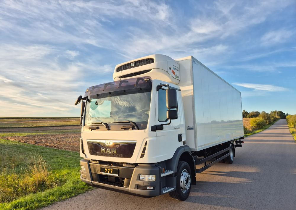 MAN TGM 15.250 7.5m winda AUTOMAT KLIMA z Niemiec EURO 6 / CHŁODNIA T-1000R THERMOKING - 冷藏车:图1 MAN TGM 15.250 7.5m winda AUTOMAT KLIMA z Niemiec EURO 6 / CHŁODNIA T-1000R THERMOKING - 冷藏车:图1