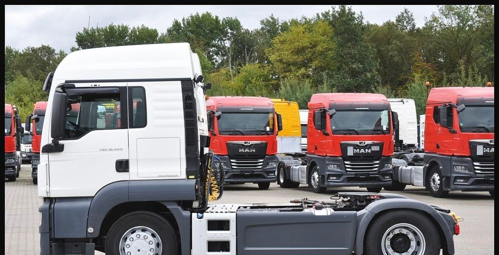 MAN TGS 18.420 2019 NAUKA JAZDY POLIFT ELKA AUTOMAT 4x2 STANDARD 315/70r22.5 SUPER STAN TGX 470 460 420 430 500 510 400 360 410 - 牵引车:图3 MAN TGS 18.420 2019 NAUKA JAZDY POLIFT ELKA AUTOMAT 4x2 STANDARD 315/70r22.5 SUPER STAN TGX 470 460 420 430 500 510 400 360 410 - 牵引车:图3