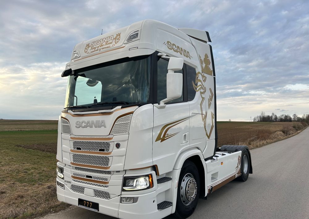Scania R500 FULL AIR 2019 10x poduszki KLIMA POSTOJOWA / RETARDER / FULL SPOJLER / TOP STAN / od jedynego właściciela ! HYDRAULIKA spod beczki spożywczej ! / do wywrotu ruchomej podłogi beczki TOP TOP - 牵引车:图1 Scania R500 FULL AIR 2019 10x poduszki KLIMA POSTOJOWA / RETARDER / FULL SPOJLER / TOP STAN / od jedynego właściciela ! HYDRAULIKA spod beczki spożywczej ! / do wywrotu ruchomej podłogi beczki TOP TOP - 牵引车:图1