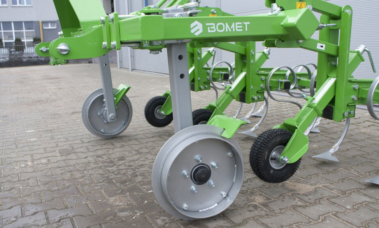 Bomet P570/1 Pielnik z prowadzeniem ręcznym 65-90cm Nembus - 耕耘机:图2 Bomet P570/1 Pielnik z prowadzeniem ręcznym 65-90cm Nembus - 耕耘机:图2