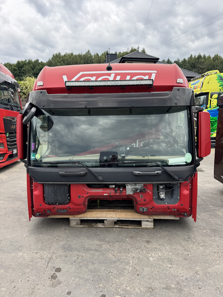 Mercedes-Benz ACTROS MP 4 2018 ROK truck - 驾驶室 适用于 卡车:图1 Mercedes-Benz ACTROS MP 4 2018 ROK truck - 驾驶室 适用于 卡车:图1