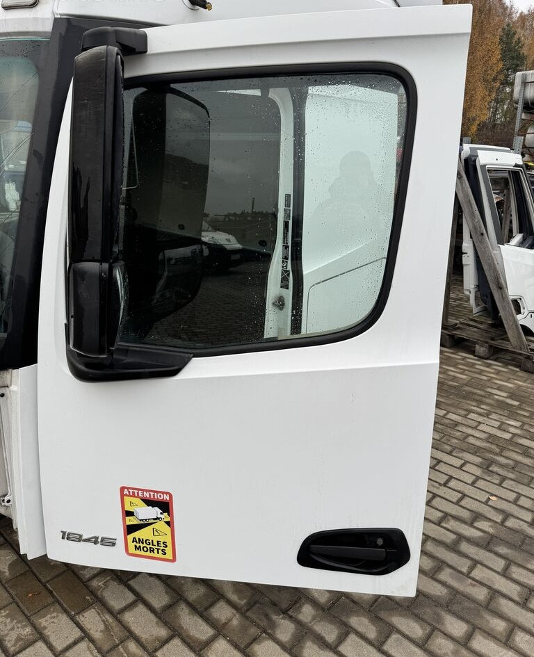 Mercedes-Benz ACTROS MP 4 LEWE truck - 车门及其零件 适用于 卡车:图1 Mercedes-Benz ACTROS MP 4 LEWE truck - 车门及其零件 适用于 卡车:图1