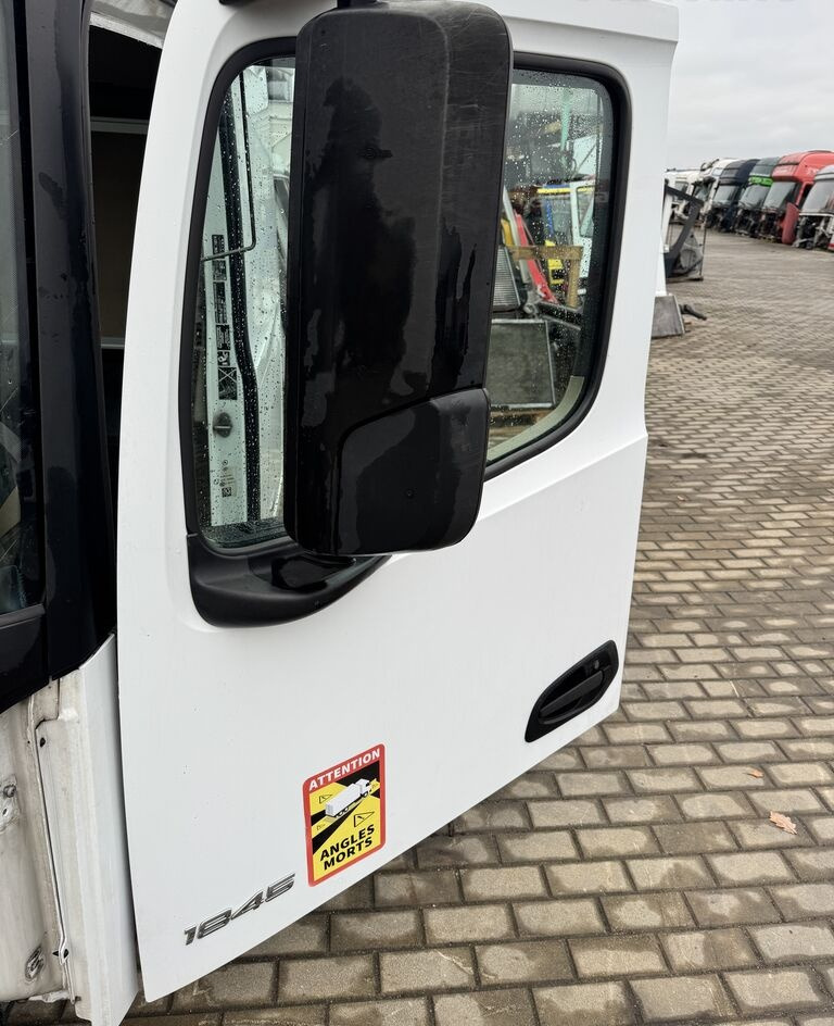Mercedes-Benz ACTROS MP 4 LEWE truck - 车门及其零件 适用于 卡车:图2 Mercedes-Benz ACTROS MP 4 LEWE truck - 车门及其零件 适用于 卡车:图2