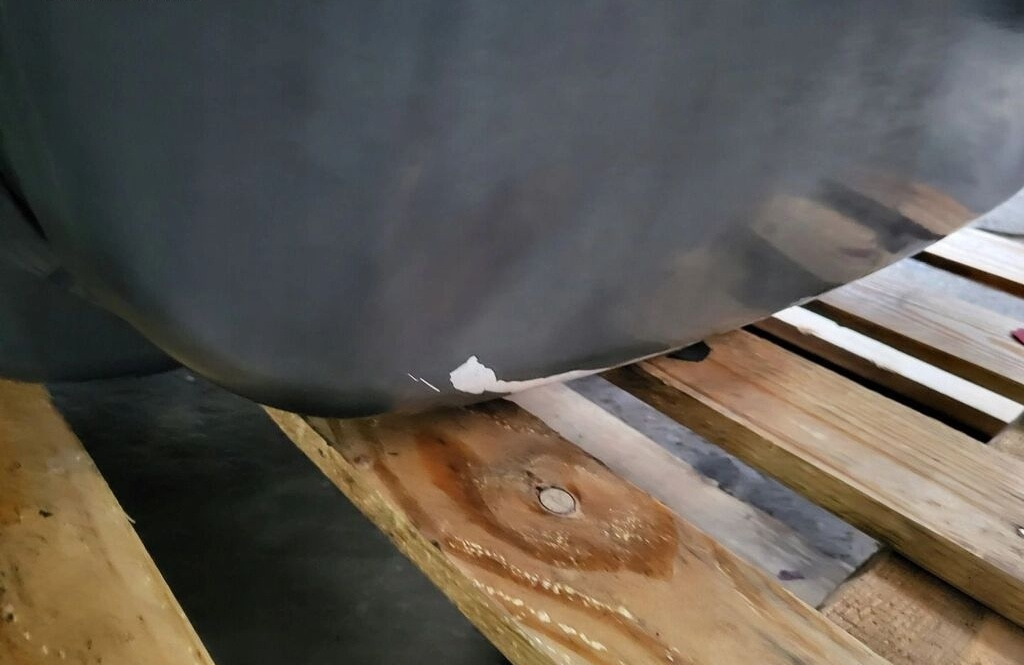 Scania 320L 1888934 Scania 320L 1888934 truck - 燃料箱 适用于 卡车:图3 Scania 320L 1888934 Scania 320L 1888934 truck - 燃料箱 适用于 卡车:图3