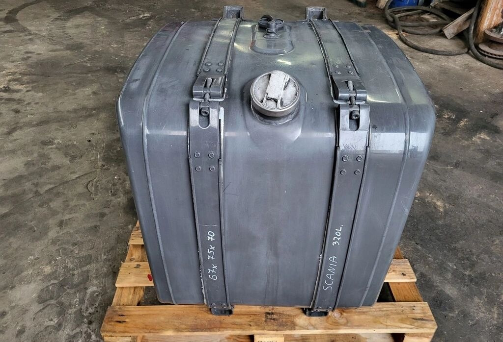 Scania 320L 1888934 Scania 320L 1888934 truck - 燃料箱 适用于 卡车:图4 Scania 320L 1888934 Scania 320L 1888934 truck - 燃料箱 适用于 卡车:图4