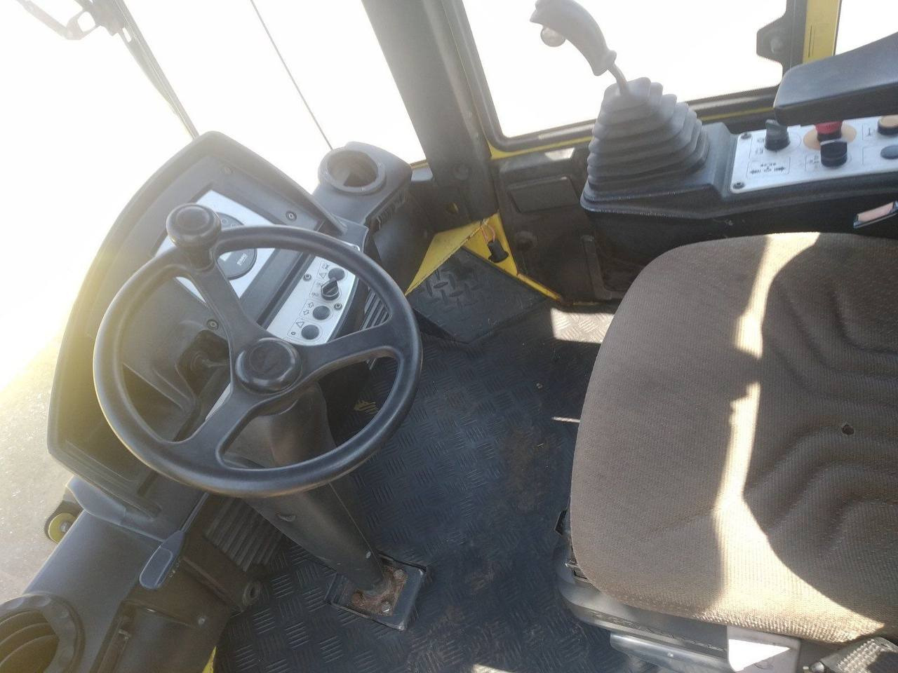 BOMAG BW 213 DH-4 - 压实机:图4 BOMAG BW 213 DH-4 - 压实机:图4