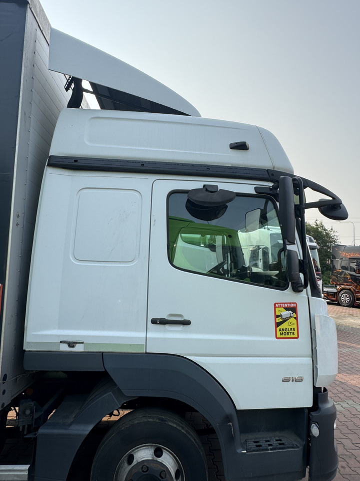 Mercedes Atego III - 驾驶室:图4 Mercedes Atego III - 驾驶室:图4
