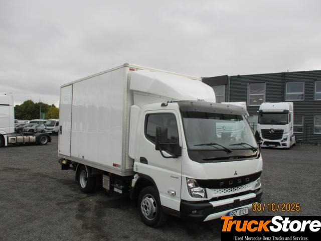 FUSO Canter 3C15 - 厢式货车:图1 FUSO Canter 3C15 - 厢式货车:图1