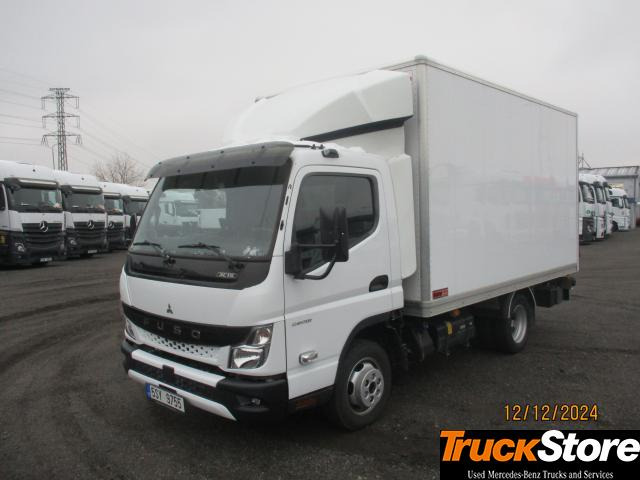 FUSO Canter 3C15 - 厢式货车:图1 FUSO Canter 3C15 - 厢式货车:图1