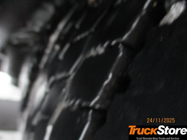 Mercedes-Benz Actros 1845 LS nRL - 牵引车:图4 Mercedes-Benz Actros 1845 LS nRL - 牵引车:图4