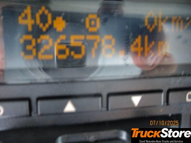 Mercedes-Benz Actros 1845 LS nRL - 牵引车:图2 Mercedes-Benz Actros 1845 LS nRL - 牵引车:图2