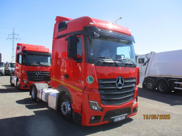 Mercedes-Benz Actros 1845 LS nRL - 牵引车:图2 Mercedes-Benz Actros 1845 LS nRL - 牵引车:图2