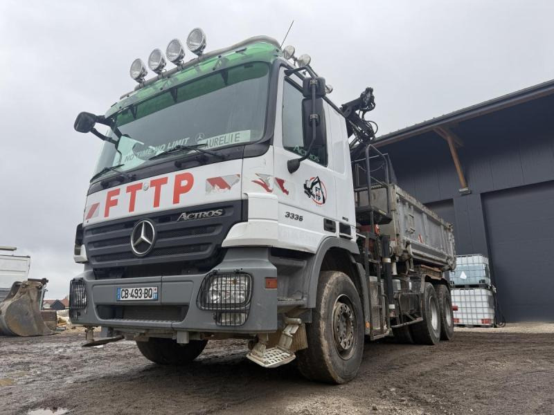 Mercedes Actros 3336 - 翻斗车:图1 Mercedes Actros 3336 - 翻斗车:图1