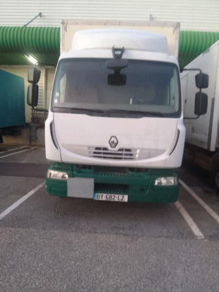Renault Midlum 270 - 厢式卡车:图1 Renault Midlum 270 - 厢式卡车:图1