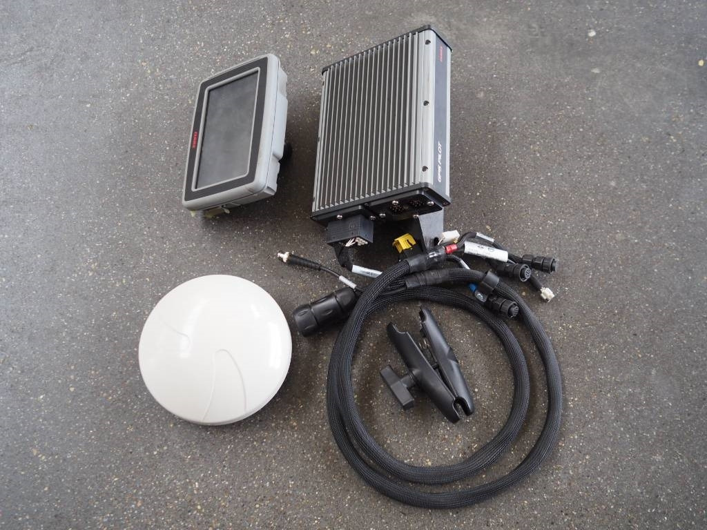 Claas - GPS S7, RTK NET - 电气系统 适用于 农业机械:图2 Claas - GPS S7, RTK NET - 电气系统 适用于 农业机械:图2