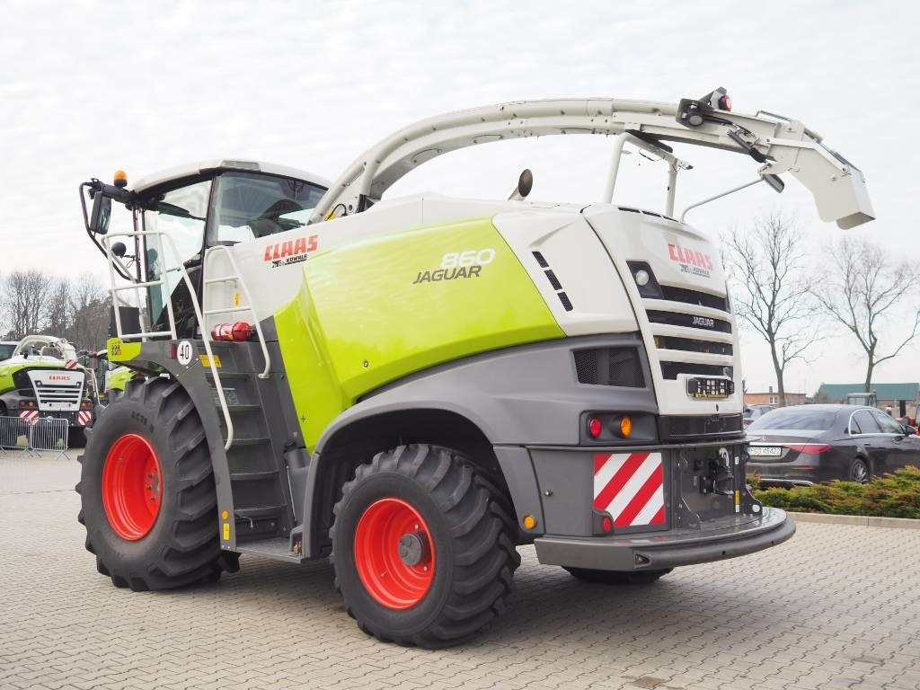Claas Jaguar 860 4WD - 饲料收割机:图2 Claas Jaguar 860 4WD - 饲料收割机:图2