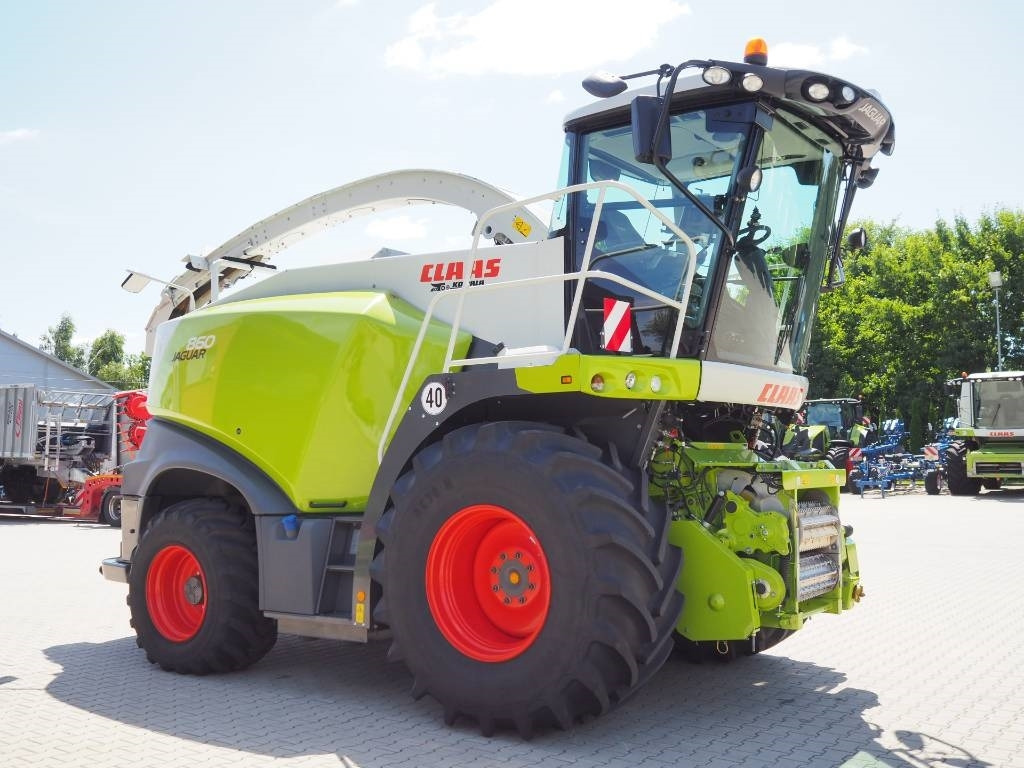 Claas Jaguar 860 4WD - 饲料收割机:图4 Claas Jaguar 860 4WD - 饲料收割机:图4