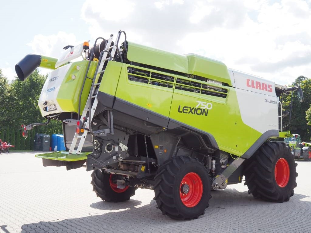 Claas Lexion 750 GPS + V770 - 联合收割机:图3 Claas Lexion 750 GPS + V770 - 联合收割机:图3