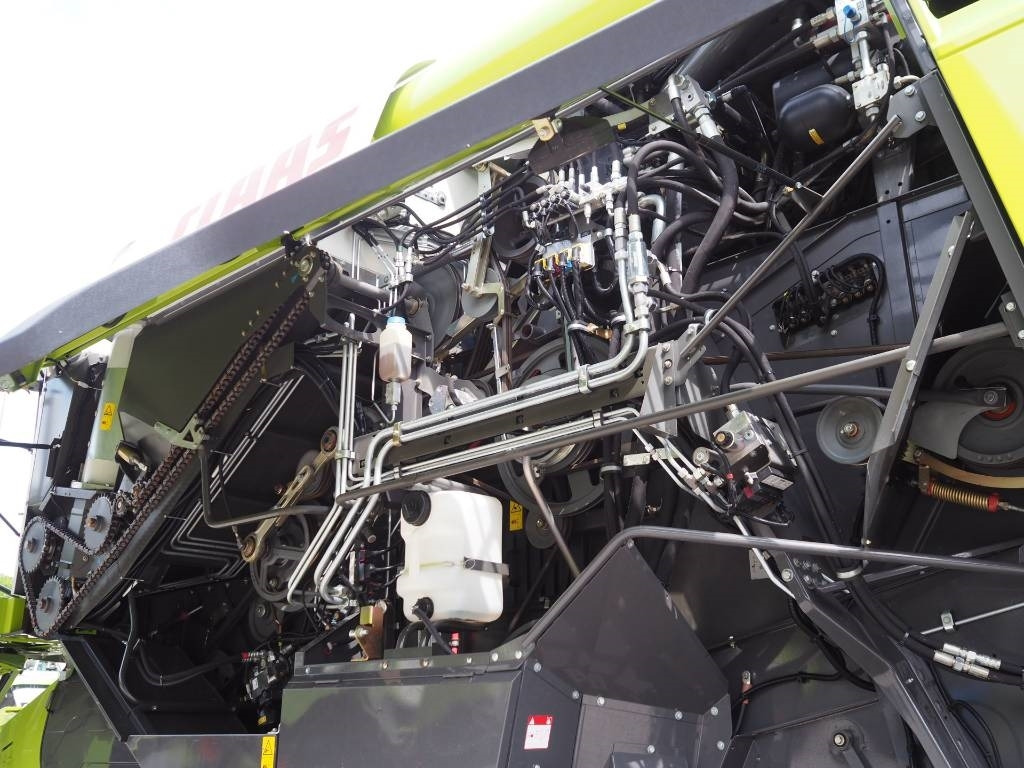 联合收割机 Claas Lexion 760TT + V930：图8