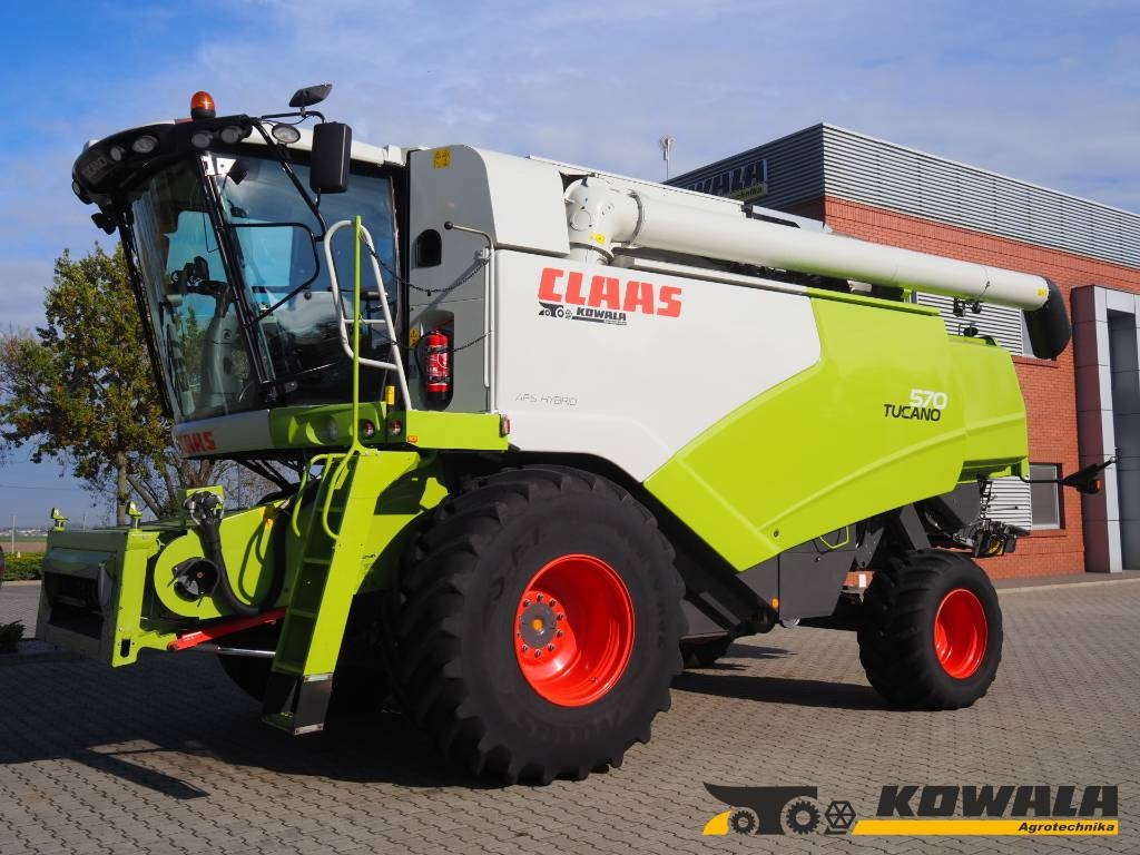 Claas Tucano 570 GPS + V770  - 联合收割机:图1 Claas Tucano 570 GPS + V770  - 联合收割机:图1