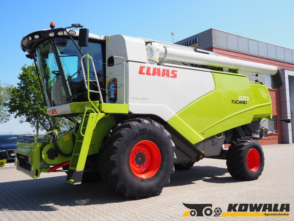 Claas Tucano 570 + V770 - 联合收割机:图1 Claas Tucano 570 + V770 - 联合收割机:图1