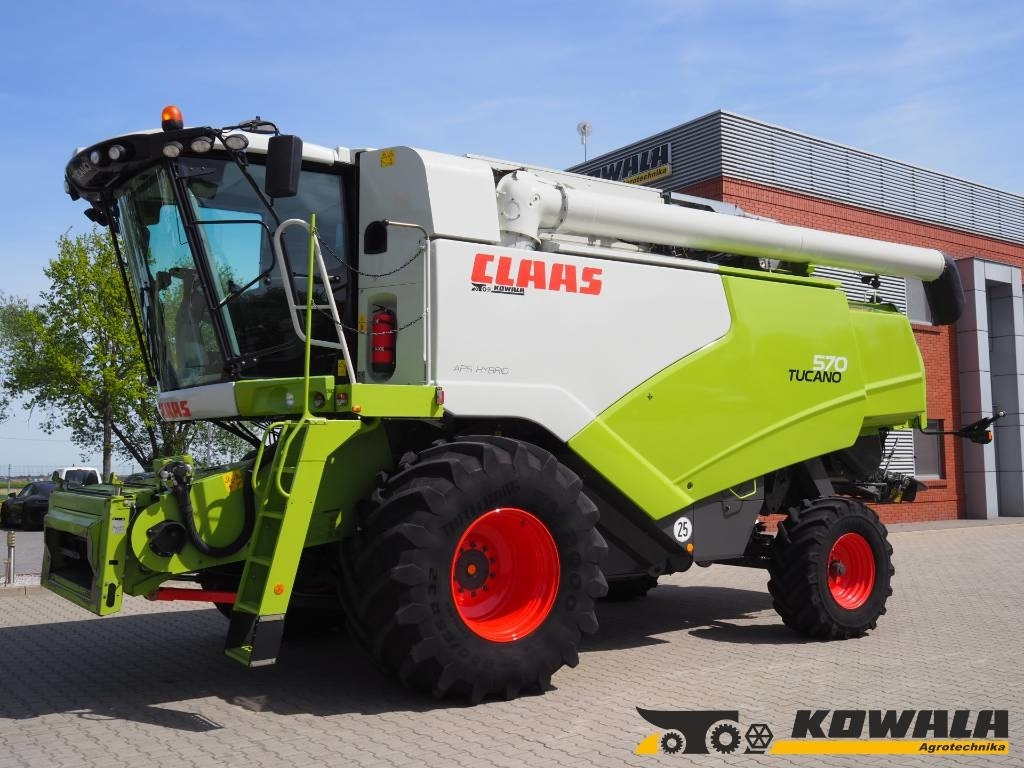 Claas Tucano 570 + V770 - 联合收割机:图1 Claas Tucano 570 + V770 - 联合收割机:图1