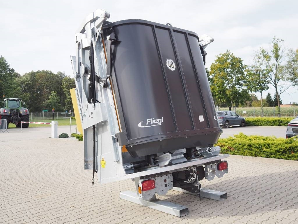 Fliegl S-2/ASW Profi - 撒肥机:图3 Fliegl S-2/ASW Profi - 撒肥机:图3