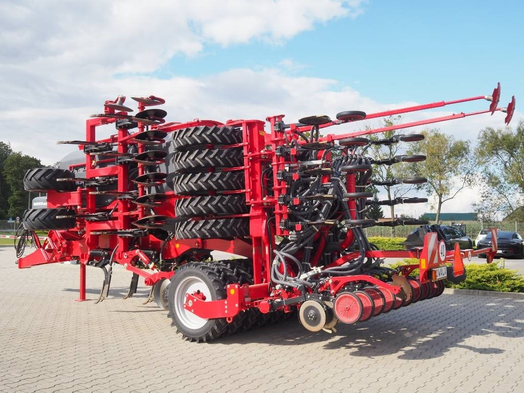 Horsch Focus 6 TD - 联合条播机:图2 Horsch Focus 6 TD - 联合条播机:图2