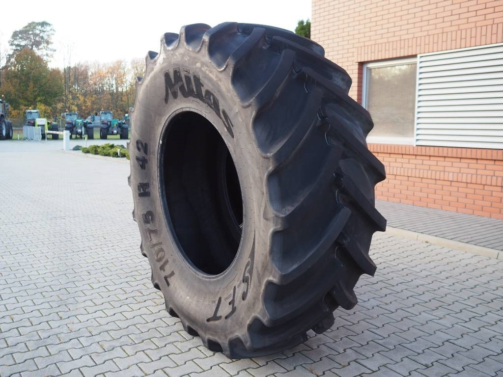 Mitas SFT 710/75 R42 - 轮胎 适用于 农业机械:图3 Mitas SFT 710/75 R42 - 轮胎 适用于 农业机械:图3
