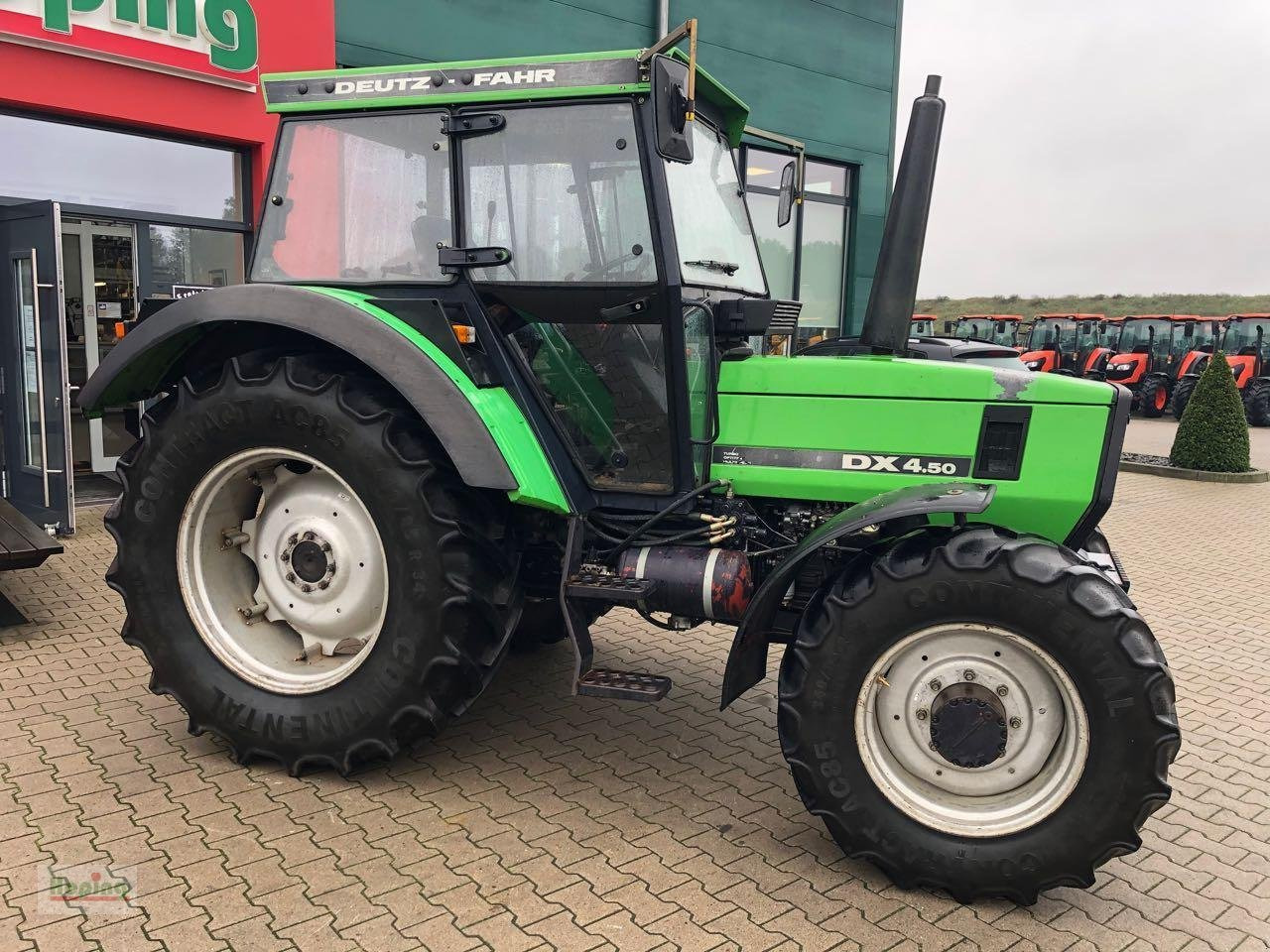 Deutz-Fahr DX 4.50 - 拖拉机:图2 Deutz-Fahr DX 4.50 - 拖拉机:图2