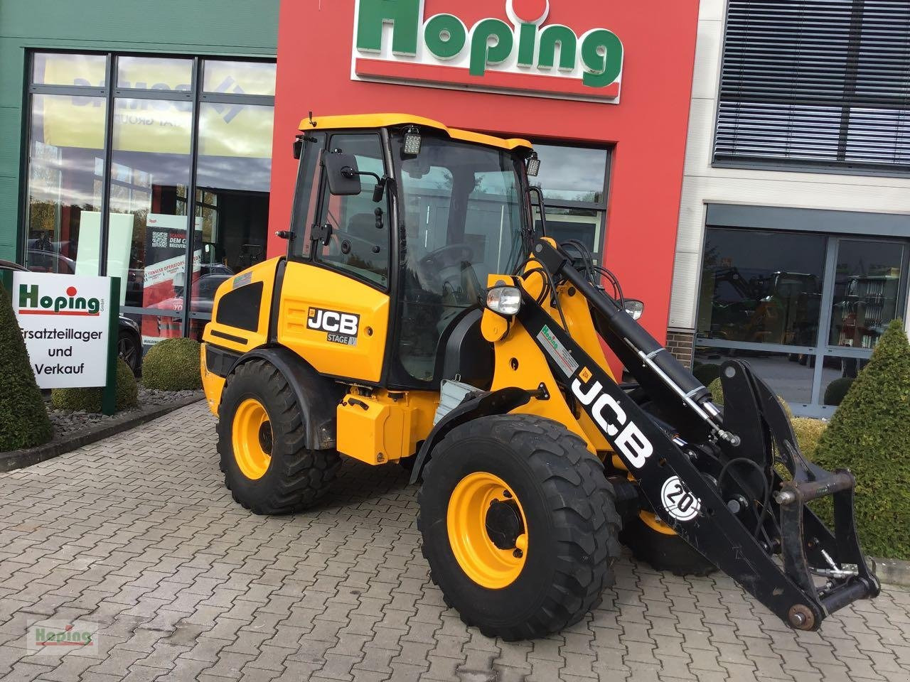 JCB 407 - 轮式装载机:图1 JCB 407 - 轮式装载机:图1