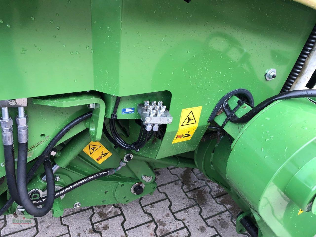 Krone Comprima V 150 XC - 圆形打包机:图4 Krone Comprima V 150 XC - 圆形打包机:图4