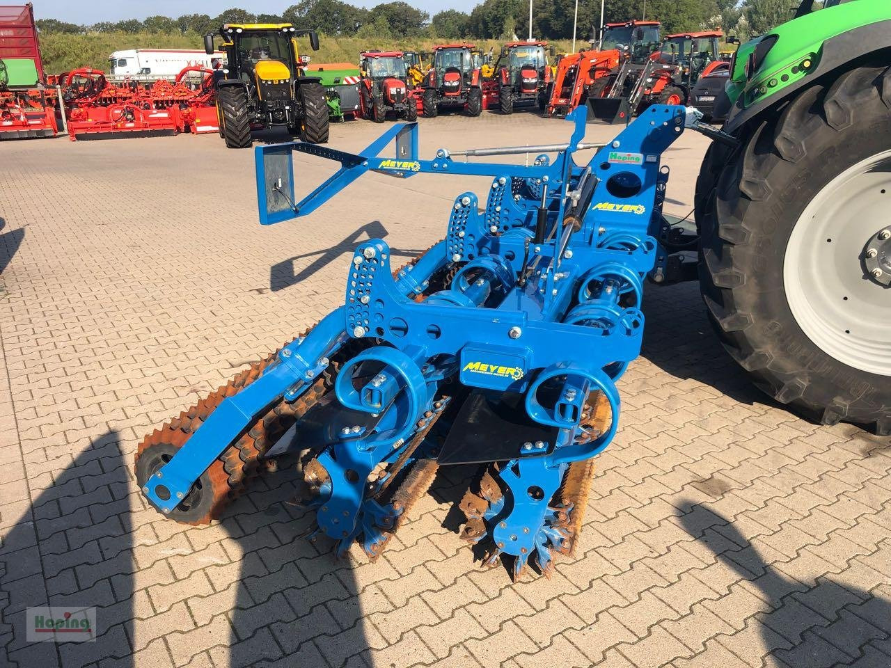 Meyer Agrartechnik Meyer Vibrocut 6000 Messerwalze - 农场碾压机:图4 Meyer Agrartechnik Meyer Vibrocut 6000 Messerwalze - 农场碾压机:图4