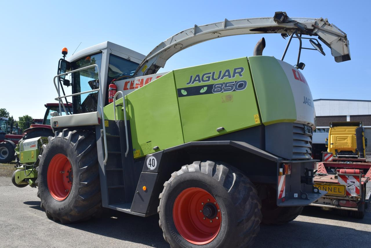 CLAAS Jaguar 850 Speedstar - 饲料收割机:图4 CLAAS Jaguar 850 Speedstar - 饲料收割机:图4
