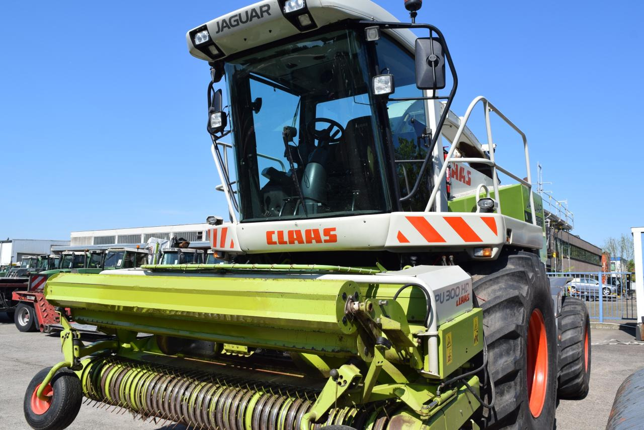 CLAAS Jaguar 850 Speedstar - 饲料收割机:图2 CLAAS Jaguar 850 Speedstar - 饲料收割机:图2