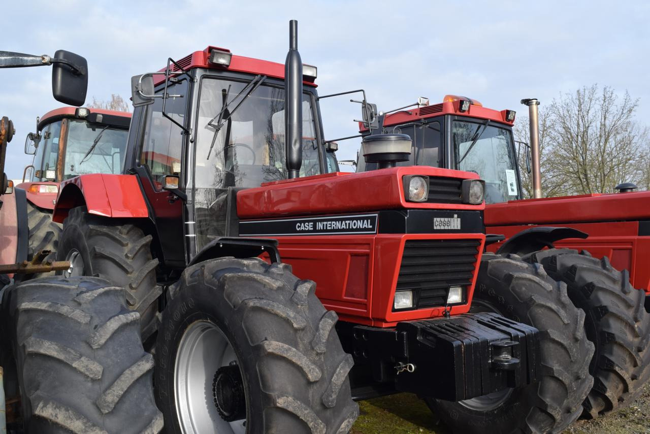 Case-IH 1455 XLA - 拖拉机:图3 Case-IH 1455 XLA - 拖拉机:图3