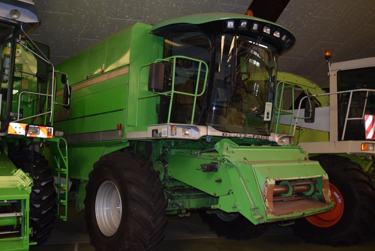 Deutz-Fahr 5660 HTS - 联合收割机:图1 Deutz-Fahr 5660 HTS - 联合收割机:图1