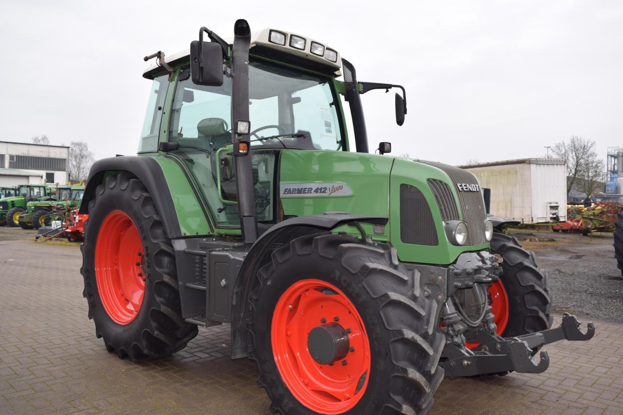 Fendt 412 Vario - 拖拉机:图2 Fendt 412 Vario - 拖拉机:图2