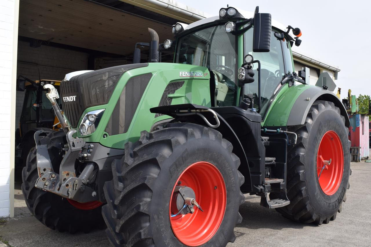 Fendt 826 Vario ProfiPlus, - 拖拉机:图3 Fendt 826 Vario ProfiPlus, - 拖拉机:图3