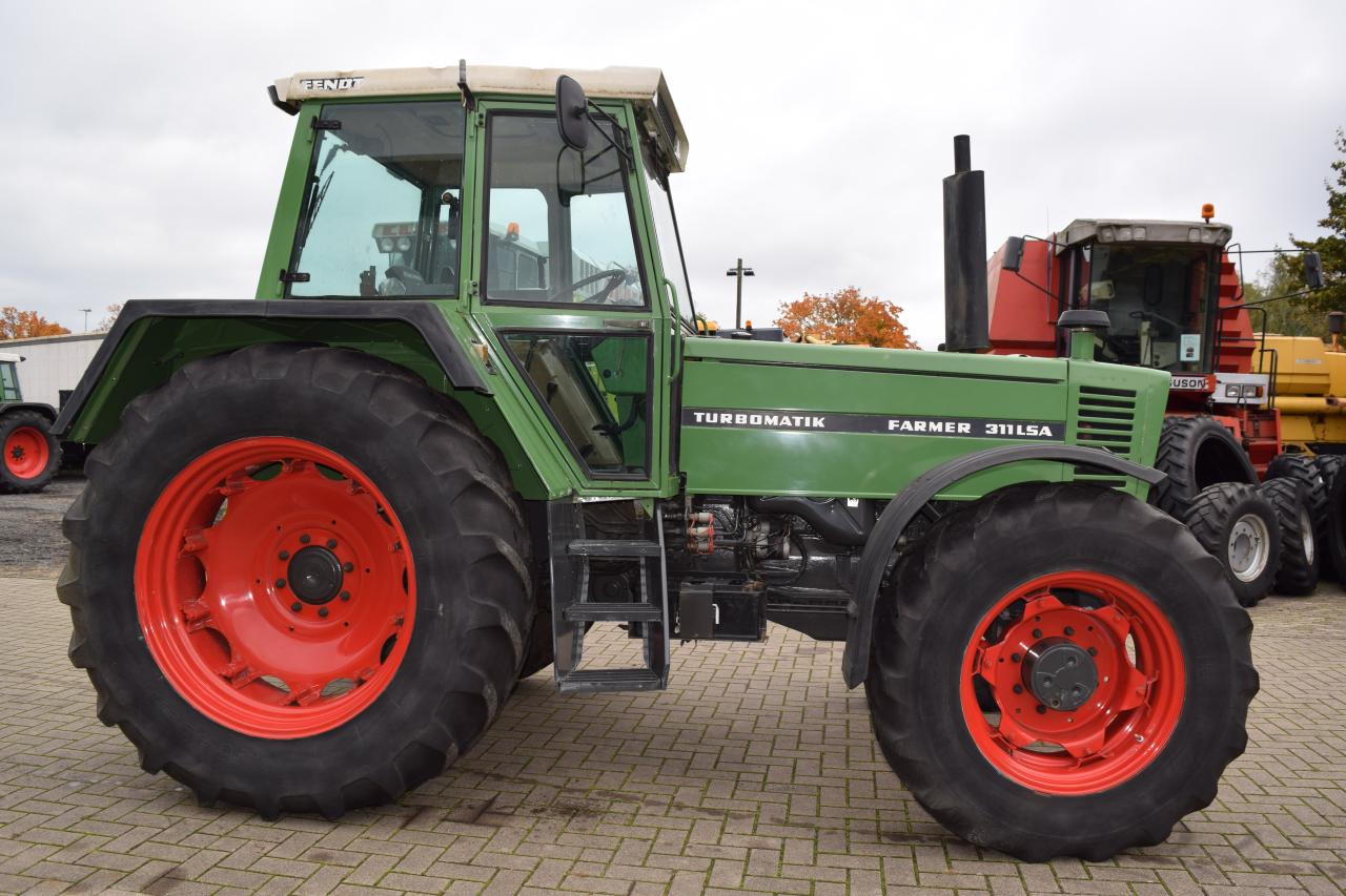 Fendt Farmer 311 LSA - 拖拉机:图1 Fendt Farmer 311 LSA - 拖拉机:图1