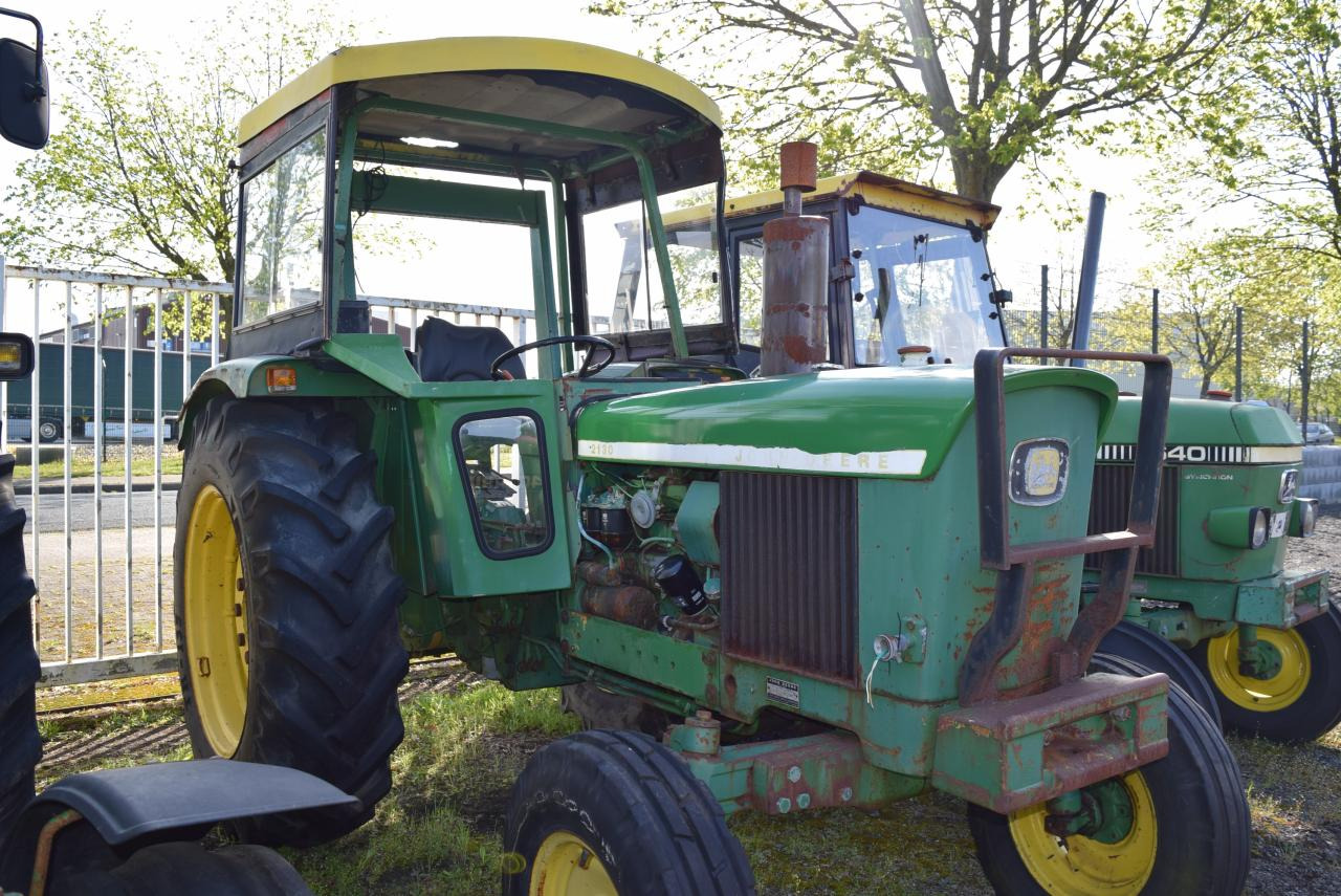 John Deere 2130 - 拖拉机:图2 John Deere 2130 - 拖拉机:图2