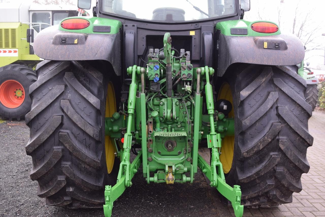 拖拉机 John Deere 6150 R:图7 拖拉机 John Deere 6150 R:图7