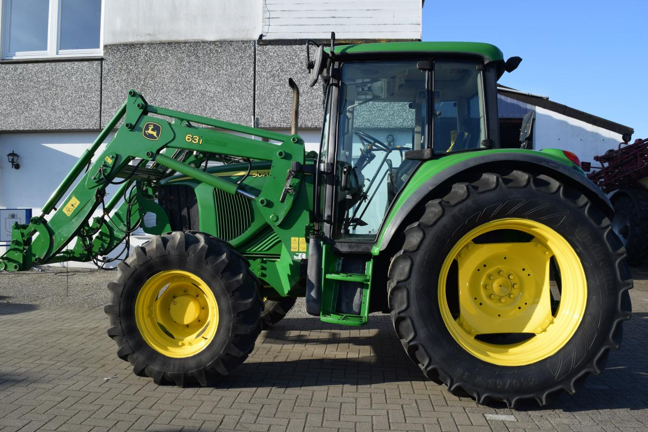 John Deere 6220 - 拖拉机:图1 John Deere 6220 - 拖拉机:图1