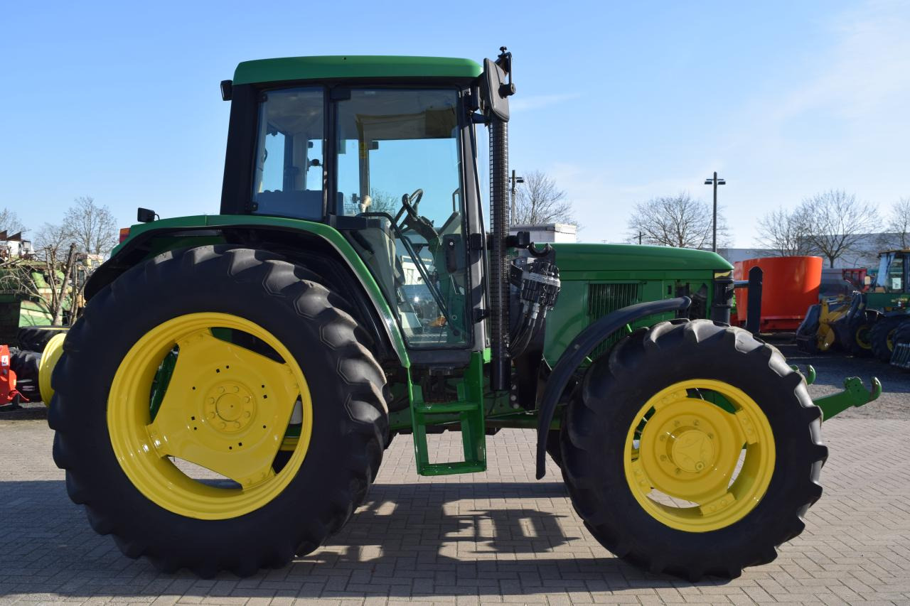 John Deere 6410 - 拖拉机:图4 John Deere 6410 - 拖拉机:图4