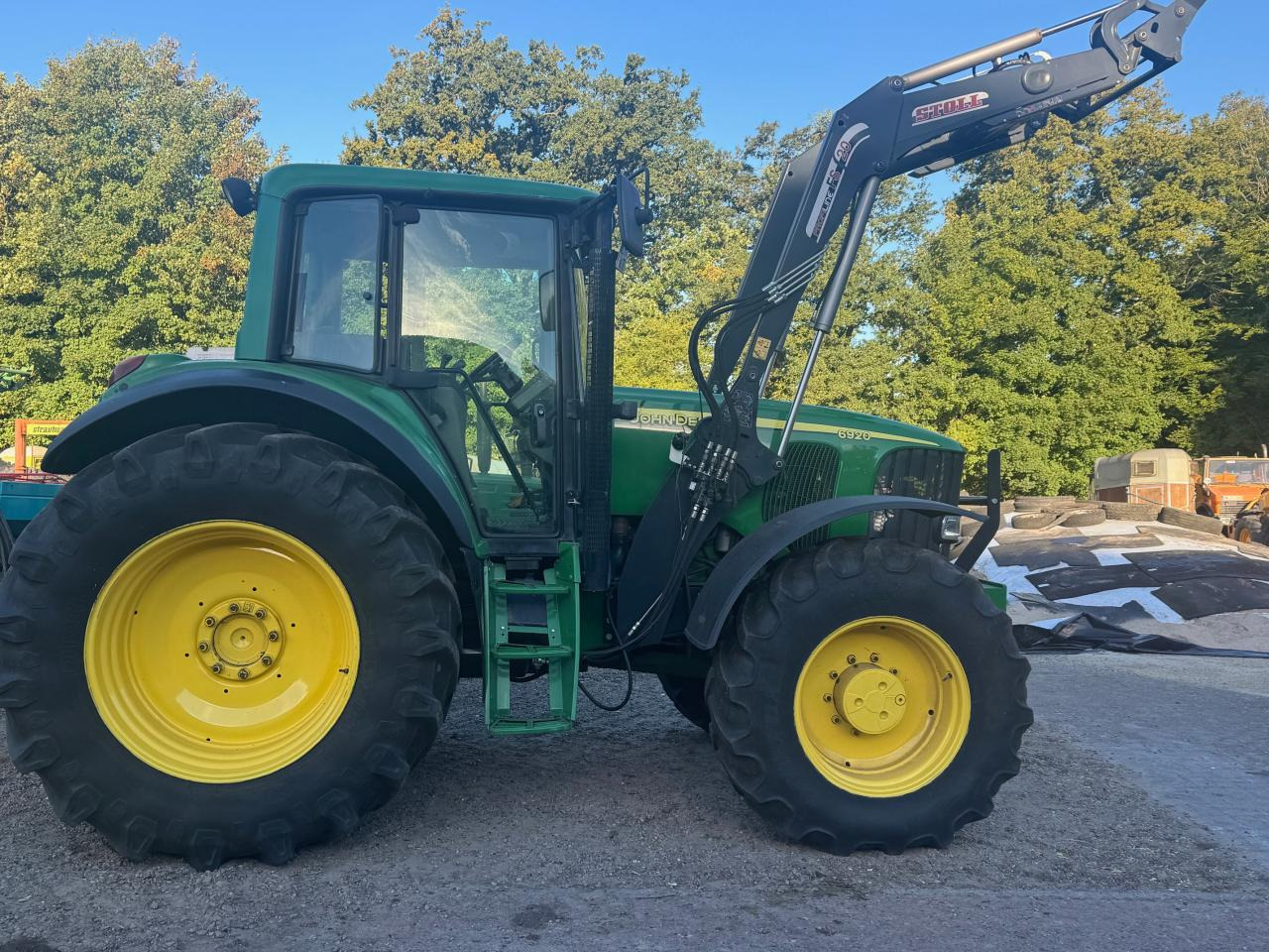 John Deere 6920 - 拖拉机:图1 John Deere 6920 - 拖拉机:图1