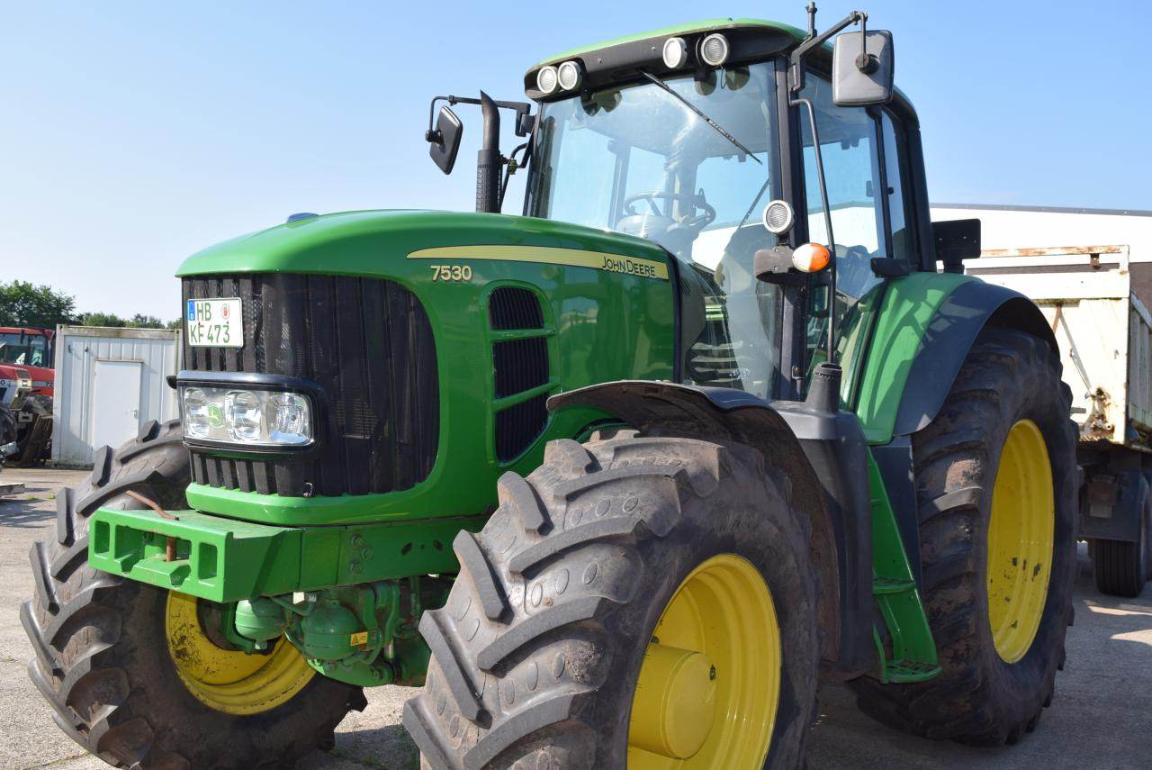 John Deere 7530 Premium - 拖拉机:图1 John Deere 7530 Premium - 拖拉机:图1