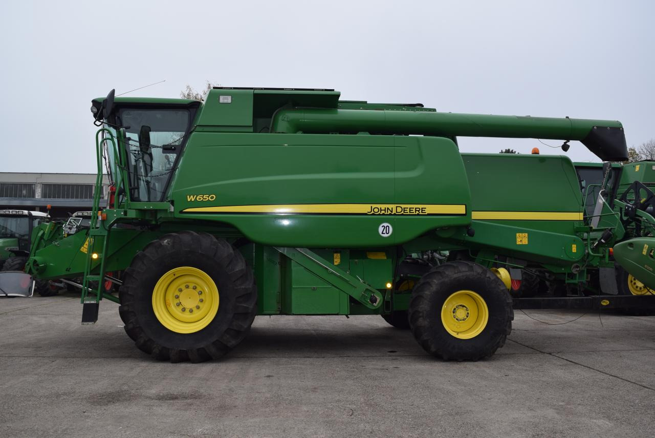 John Deere W 650 - 联合收割机:图2 John Deere W 650 - 联合收割机:图2